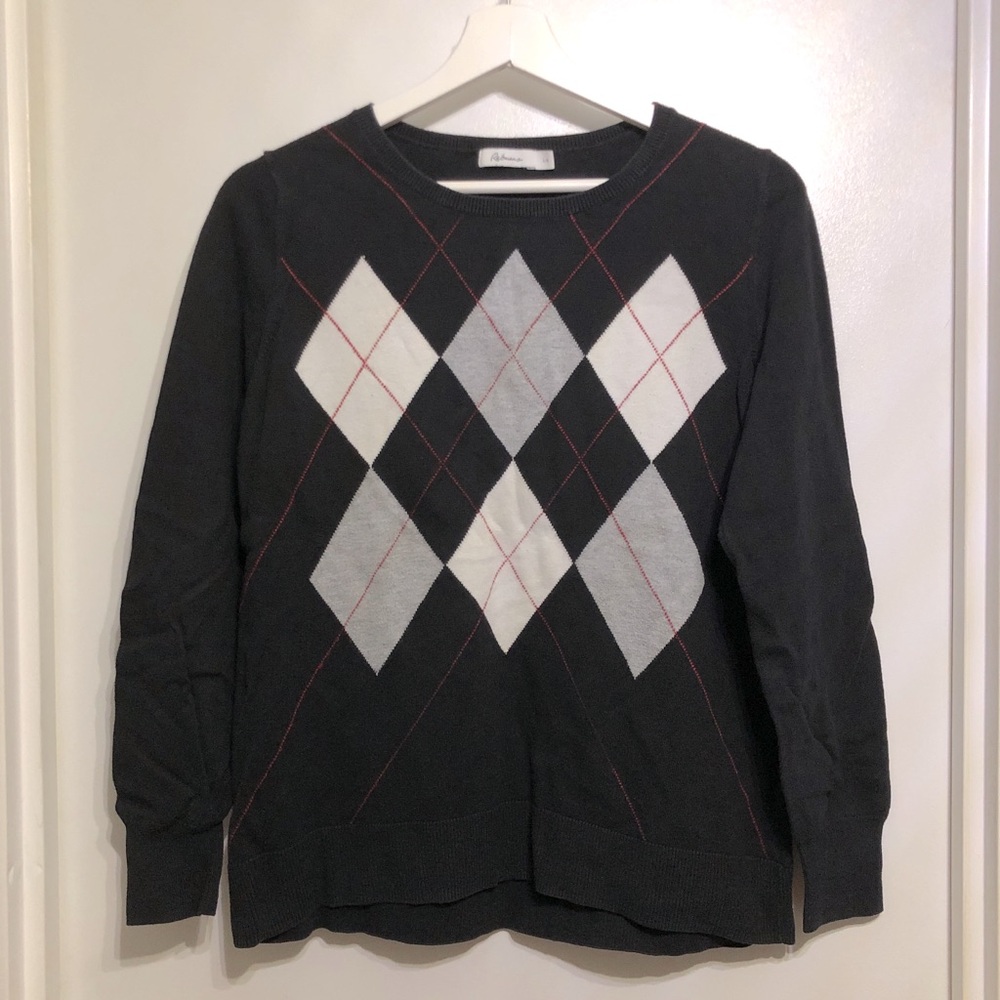 2/$10🌷Reitmans | Black argyle sweater (L)